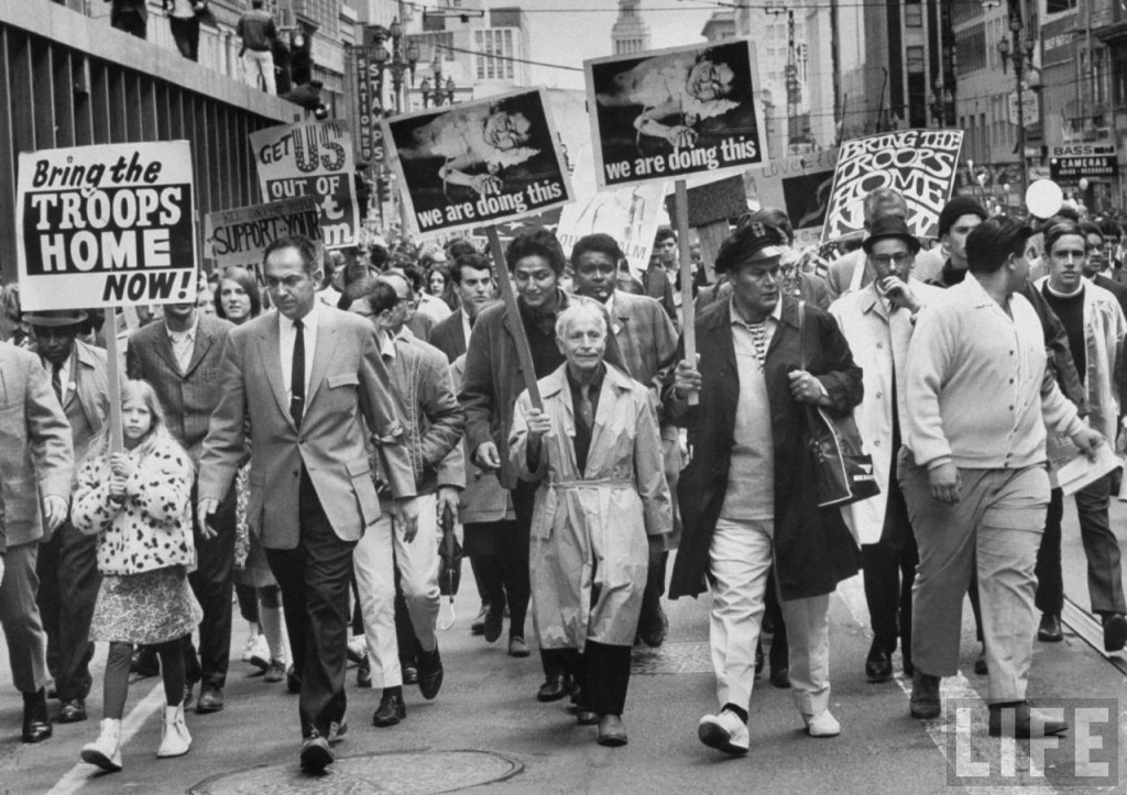 hist_usa_20_war_vietnam_opponents_pic_anti_vietnam_war_1967